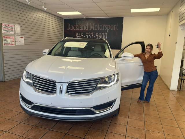 2017 Lincoln MKX Reserve AWD photo