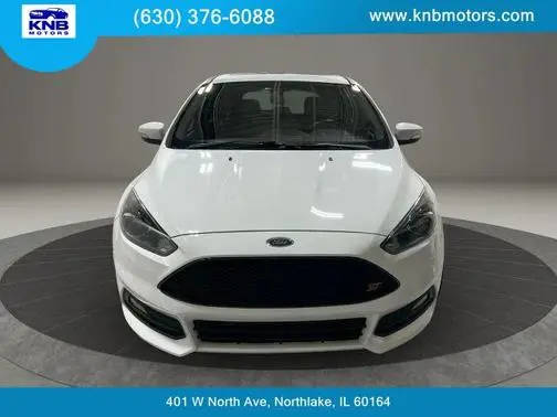 2017 Ford Focus ST FWD photo