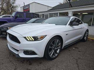 2017 Ford Mustang GT RWD photo