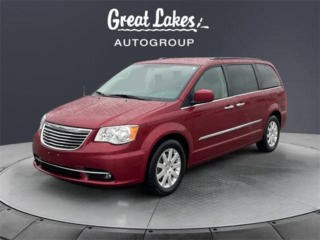 2015 Chrysler Town and Country Touring FWD photo