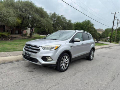 2017 Ford Escape Titanium FWD photo