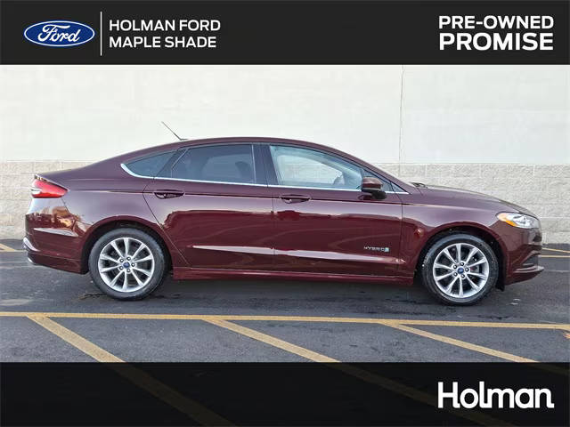 2017 Ford Fusion Hybrid SE FWD photo