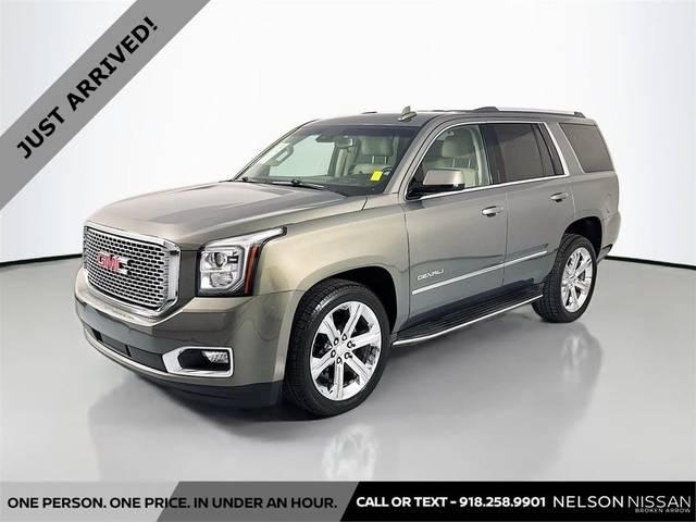 2017 GMC Yukon Denali 4WD photo