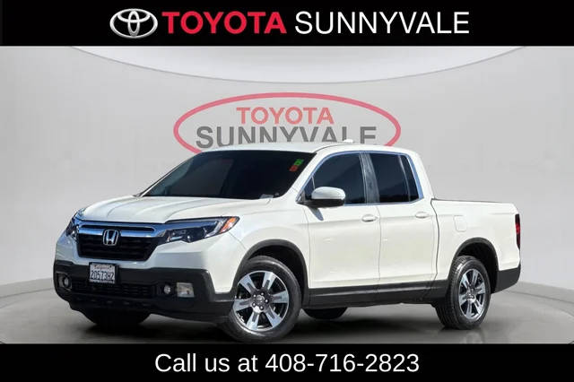 2017 Honda Ridgeline RTL FWD photo