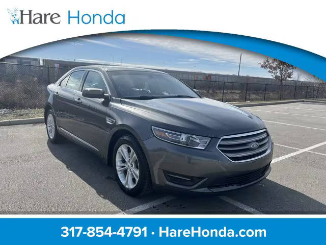 2017 Ford Taurus SEL FWD photo