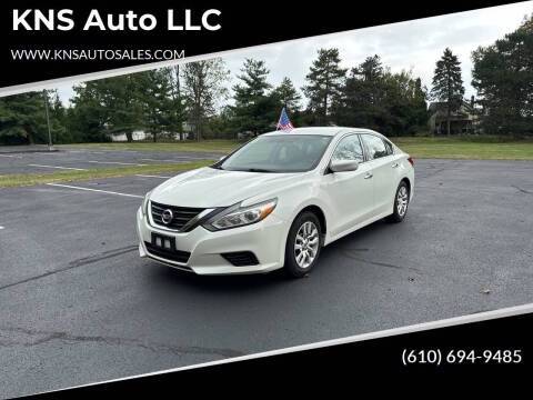 2016 Nissan Altima 2.5 FWD photo