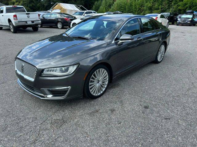 2017 Lincoln MKZ Reserve FWD photo