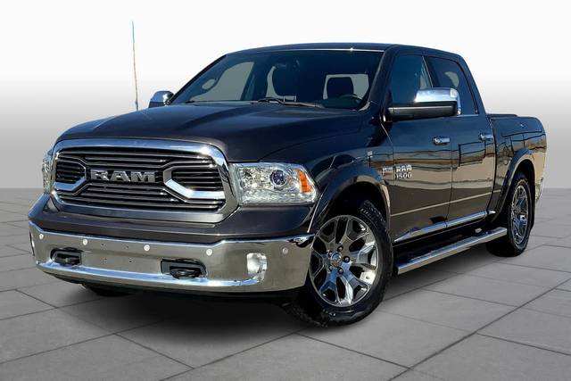 2017 Ram 1500 Limited 4WD photo