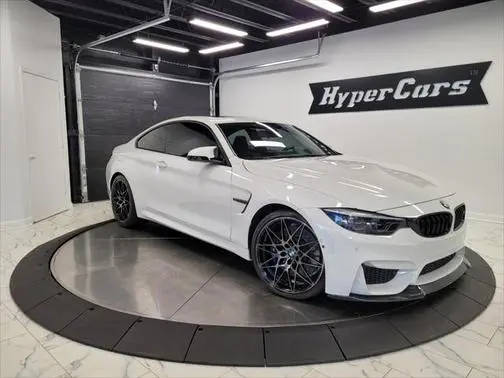 2018 BMW M4  RWD photo