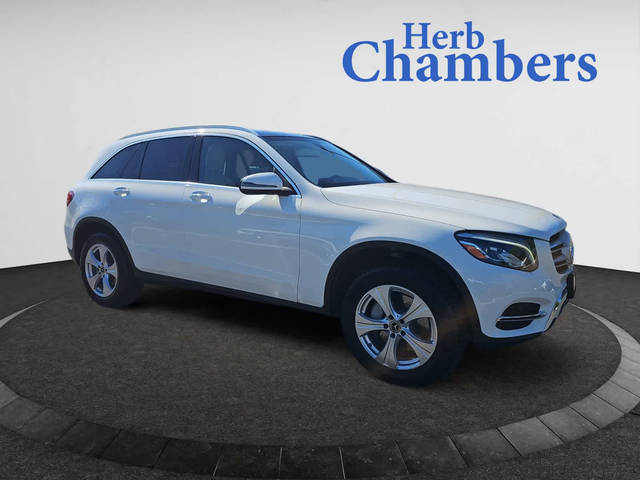 2017 Mercedes-Benz GLC-Class GLC 300 AWD photo