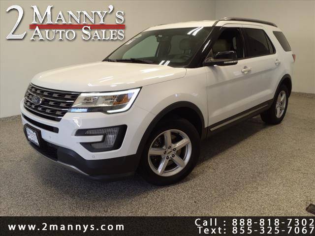 2017 Ford Explorer XLT 4WD photo