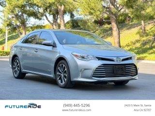 2018 Toyota Avalon Hybrid XLE Plus FWD photo