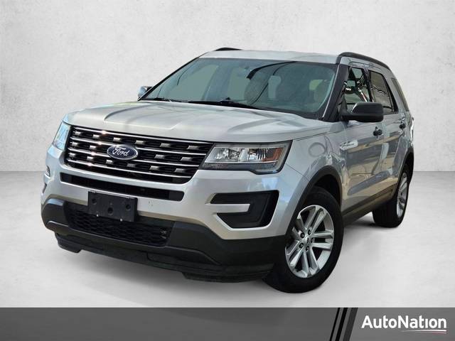 2017 Ford Explorer Base FWD photo