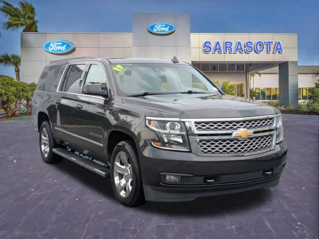 2017 Chevrolet Suburban LT RWD photo