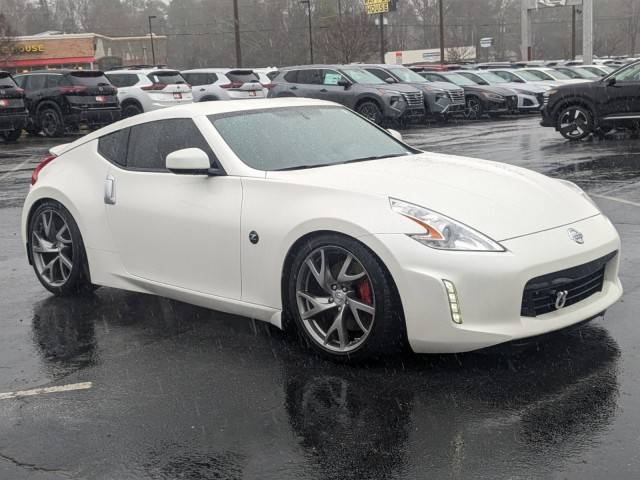 2016 Nissan 370Z Sport RWD photo