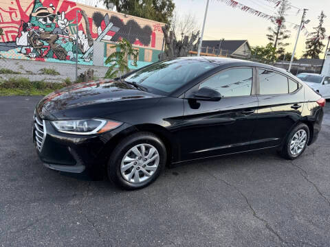 2017 Hyundai Elantra SE FWD photo