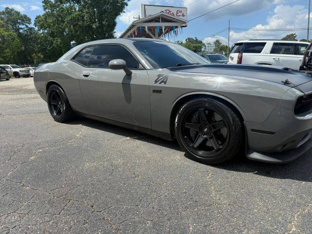 2017 Dodge Challenger T/A 392 RWD photo