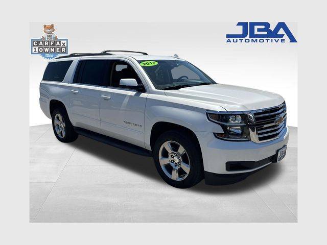2017 Chevrolet Suburban LT 4WD photo