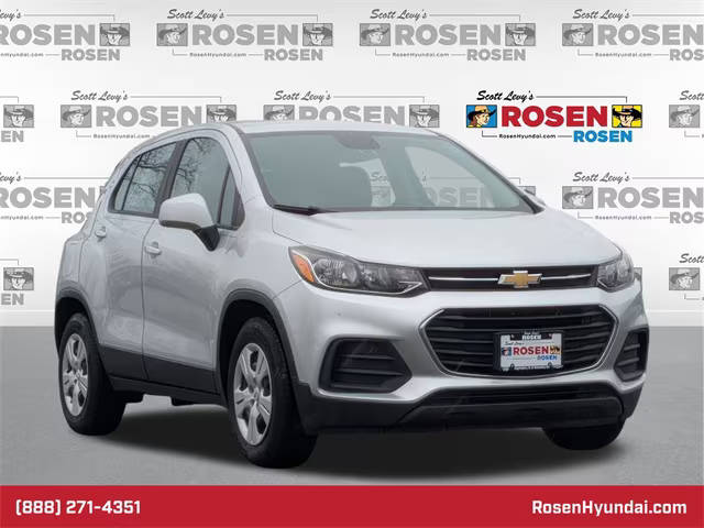 2017 Chevrolet Trax LS FWD photo