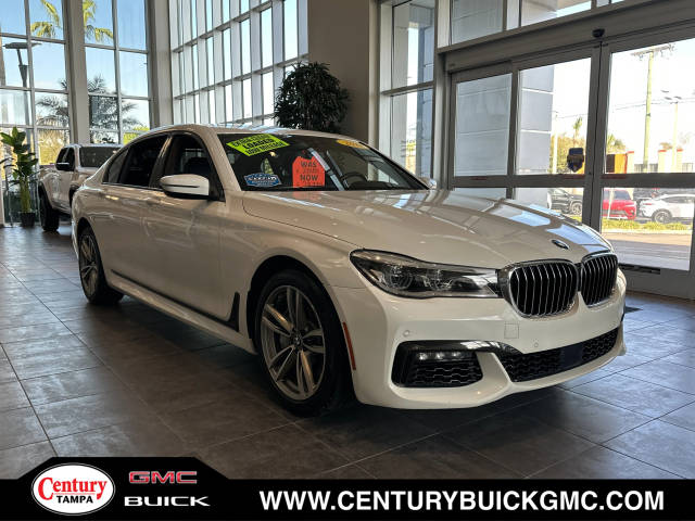 2018 BMW 7 Series 750i RWD photo