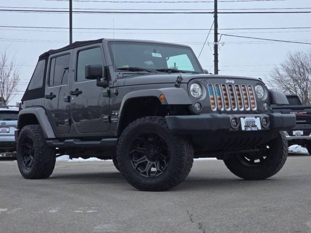 2017 Jeep Wrangler Unlimited Sahara 4WD photo