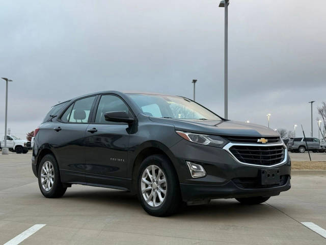 2018 Chevrolet Equinox LS FWD photo