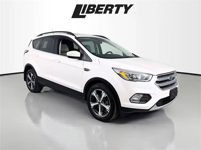 2017 Ford Escape SE 4WD photo