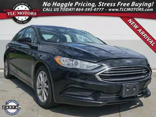 2017 Ford Fusion SE FWD photo