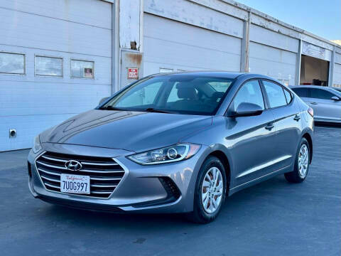 2017 Hyundai Elantra SE FWD photo
