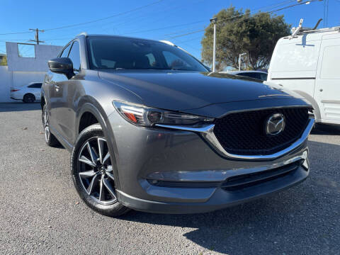 2017 Mazda CX-5 Grand Touring FWD photo
