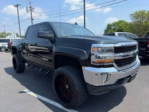 2017 Chevrolet Silverado 1500 LT 4WD photo
