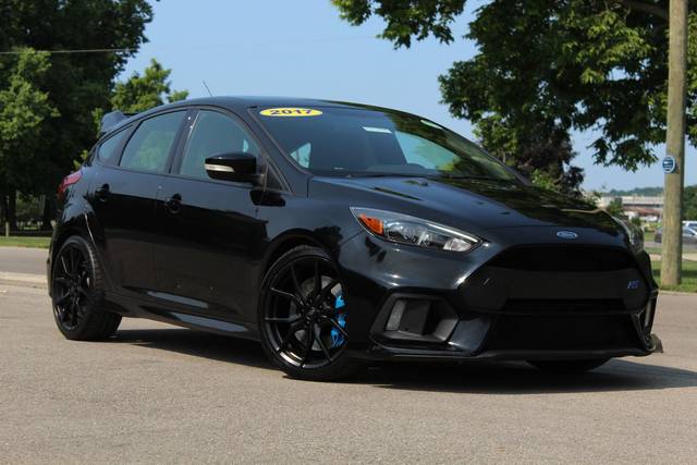 2017 Ford Focus RS AWD photo