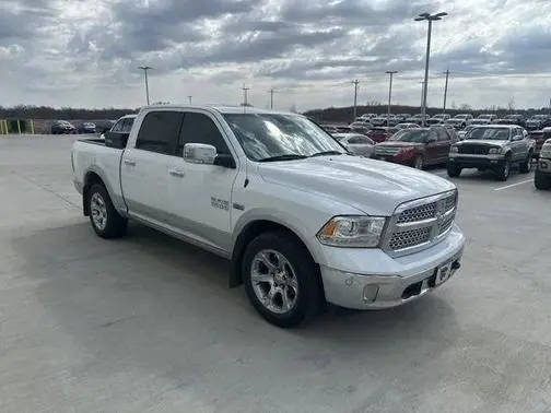 2017 Ram 1500 Laramie 4WD photo