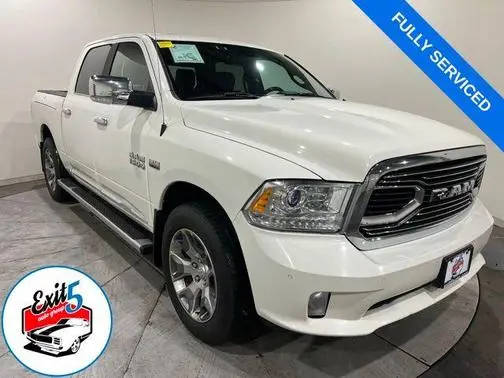 2017 Ram 1500 Limited 4WD photo