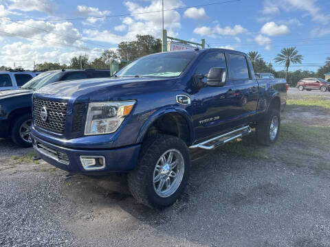 2017 Nissan Titan XD PRO-4X 4WD photo