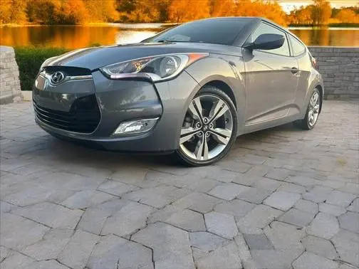 2017 Hyundai Veloster Value Edition FWD photo