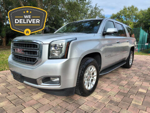 2016 GMC Yukon XL SLT 4WD photo