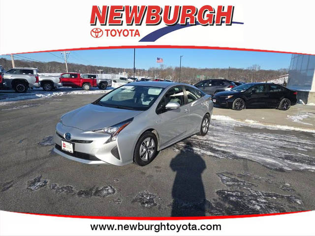 2017 Toyota Prius Two FWD photo