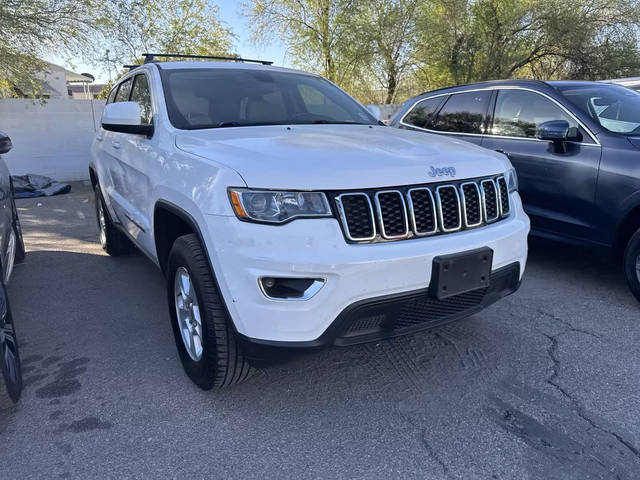 2017 Jeep Grand Cherokee Laredo 4WD photo