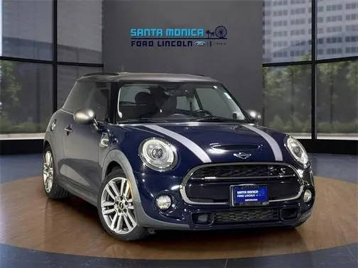 2017 MINI Hardtop 2 Door Cooper S FWD photo