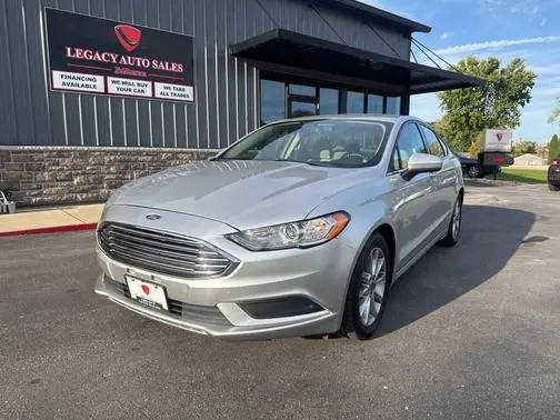 2017 Ford Fusion SE FWD photo