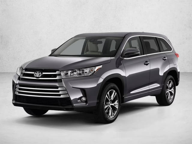 2017 Toyota Highlander LE AWD photo