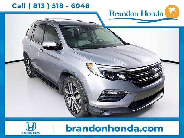 2017 Honda Pilot Elite AWD photo