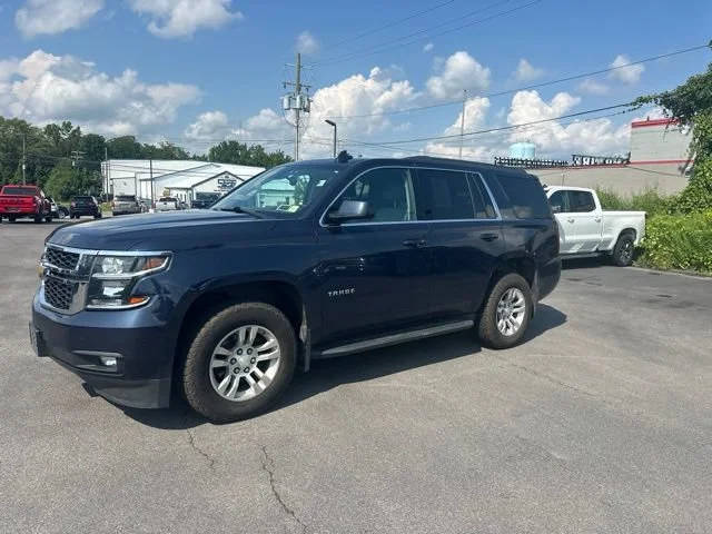 2017 Chevrolet Tahoe LT 4WD photo