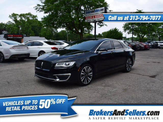 2017 Lincoln MKZ Reserve FWD photo