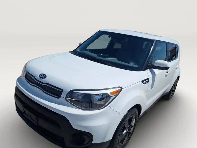 2017 Kia Soul Base FWD photo