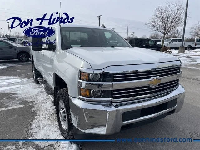 2017 Chevrolet Silverado 2500HD LT 4WD photo