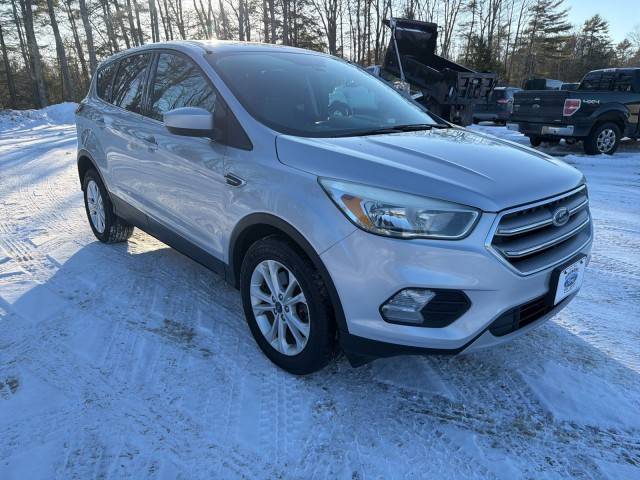 2017 Ford Escape SE 4WD photo
