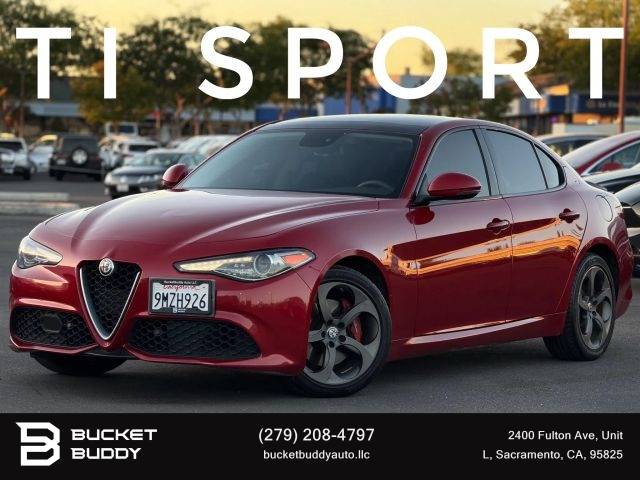 2017 Alfa Romeo Giulia Ti AWD photo