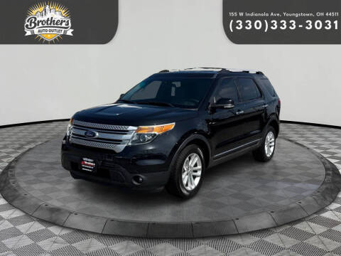 2015 Ford Explorer XLT 4WD photo